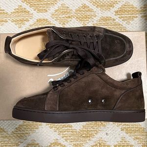 Christian Louboutin size 41/8 brown suede Rantulow Orlato flat sneaker.